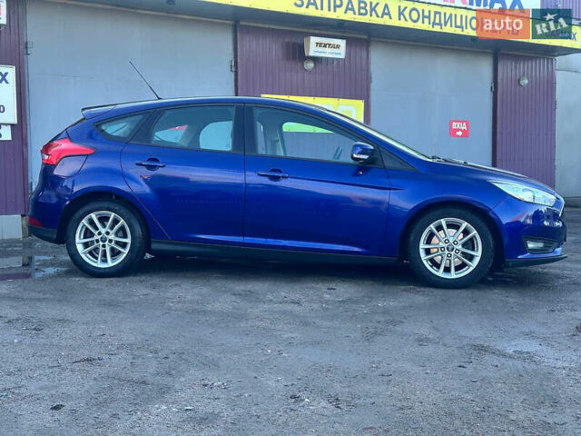 Форд Фокус 2015 в Черкассах на Automoto.ua Синий Форд Фокус, объемом двигателя 1 л и пробегом 216 тыс. км за 6300 $, фото 6 на Automoto.ua