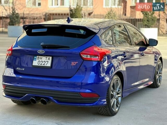 Синій Форд Фокус, об'ємом двигуна 2 л та пробігом 180 тис. км за 9500 $, фото 12 на Automoto.ua