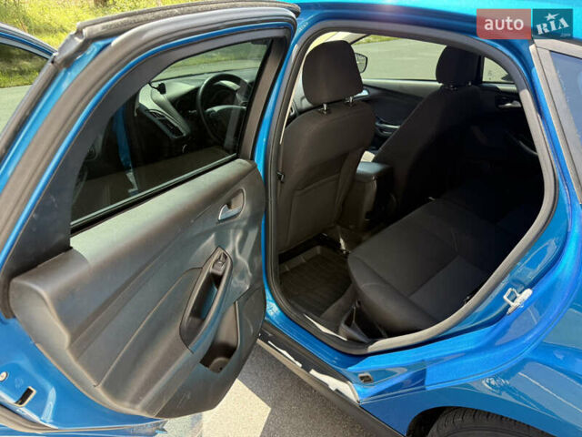 Форд Фокус 2015 в Киеве на Automoto.ua Синий Форд Фокус, объемом двигателя 2 л и пробегом 204 тыс. км за 7500 $, фото 11 на Automoto.ua