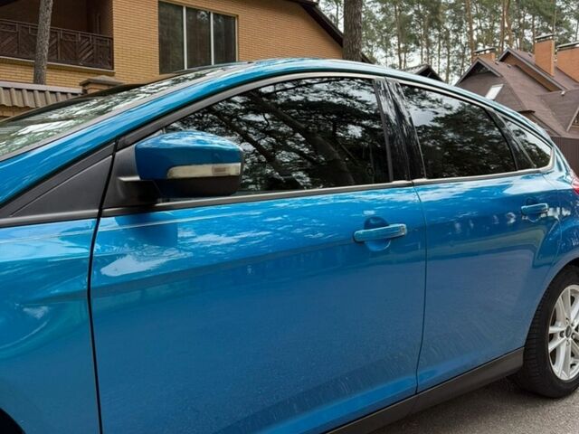 Синій Форд Фокус, об'ємом двигуна 2 л та пробігом 199 тис. км за 7800 $, фото 4 на Automoto.ua