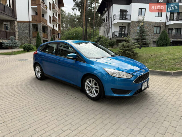 Синій Форд Фокус, об'ємом двигуна 2 л та пробігом 195 тис. км за 6850 $, фото 1 на Automoto.ua