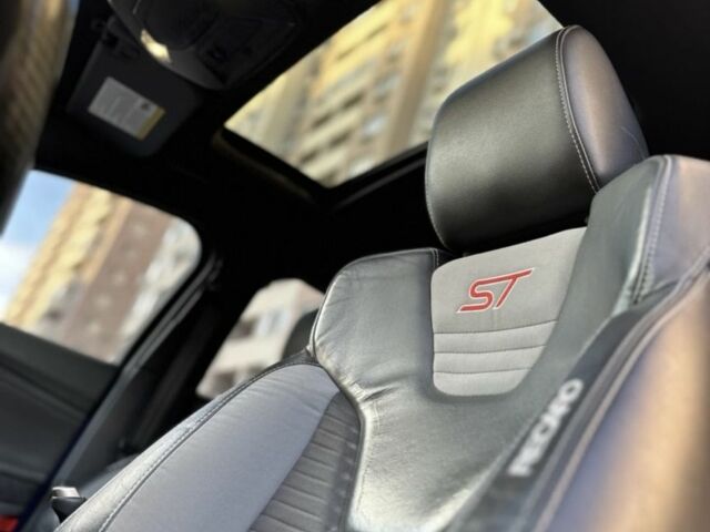 Синий Форд Фокус, объемом двигателя 2 л и пробегом 180 тыс. км за 9200 $, фото 7 на Automoto.ua