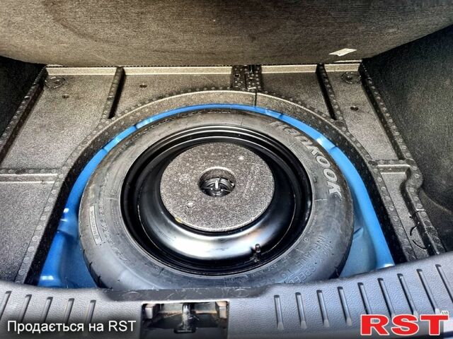 Синий Форд Фокус, объемом двигателя 1 л и пробегом 224 тыс. км за 5950 $, фото 12 на Automoto.ua