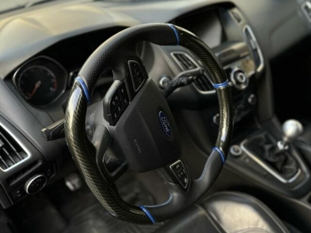 Синий Форд Фокус, объемом двигателя 2 л и пробегом 180 тыс. км за 9200 $, фото 6 на Automoto.ua