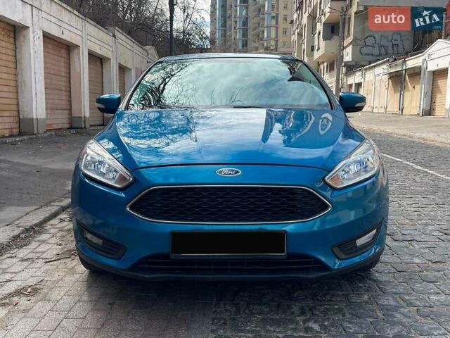 Синий Форд Фокус, объемом двигателя 2 л и пробегом 150 тыс. км за 7300 $, фото 2 на Automoto.ua