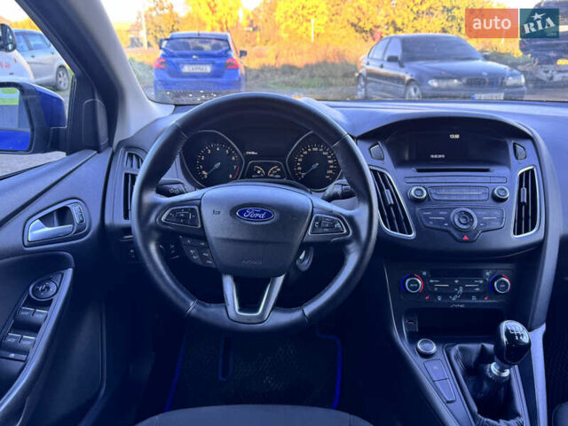 Форд Фокус 2015 в Черкассах на Automoto.ua Синий Форд Фокус, объемом двигателя 1 л и пробегом 216 тыс. км за 6300 $, фото 15 на Automoto.ua