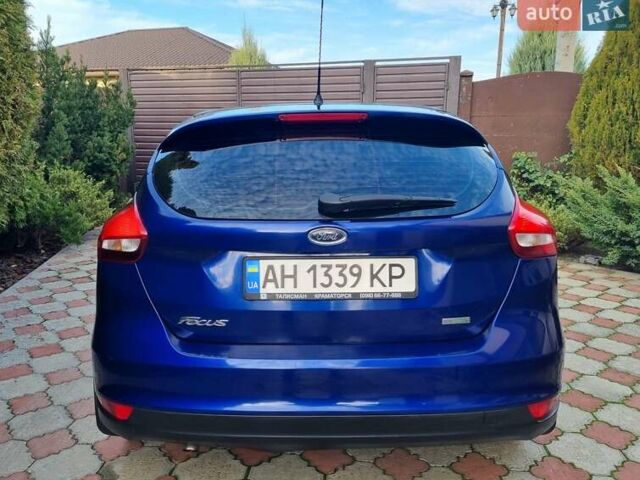 Синий Форд Фокус, объемом двигателя 1 л и пробегом 224 тыс. км за 5950 $, фото 4 на Automoto.ua