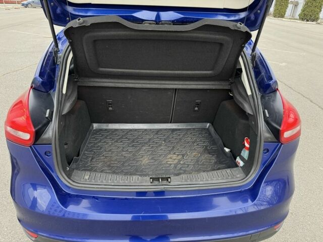 Синий Форд Фокус, объемом двигателя 1 л и пробегом 156 тыс. км за 6200 $, фото 7 на Automoto.ua