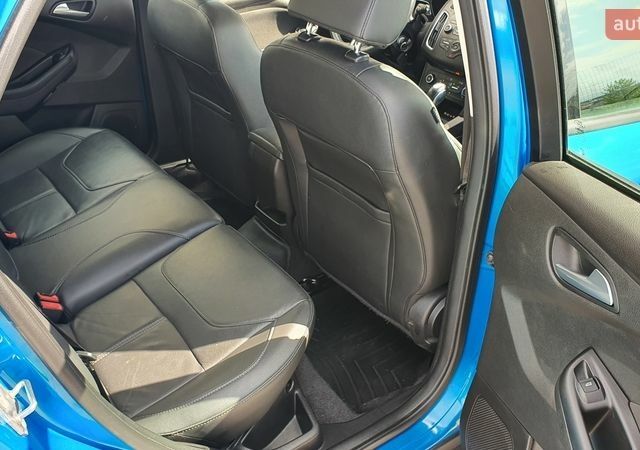 Синій Форд Фокус, об'ємом двигуна 2 л та пробігом 265 тис. км за 8500 $, фото 13 на Automoto.ua
