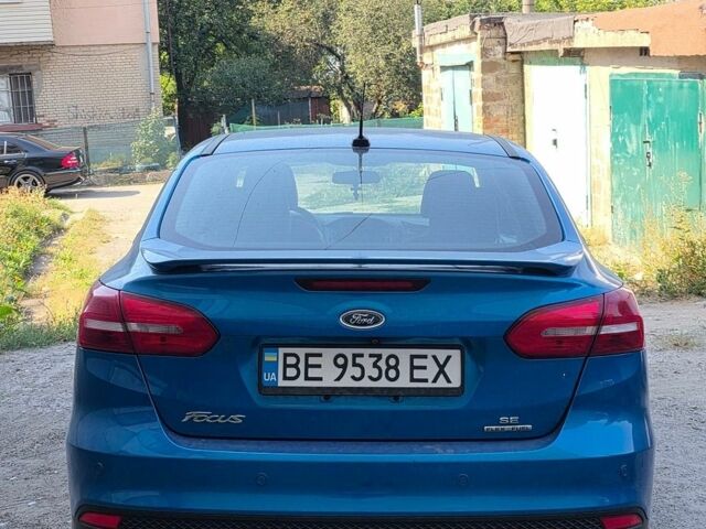 Синій Форд Фокус, об'ємом двигуна 2 л та пробігом 167 тис. км за 3400 $, фото 2 на Automoto.ua