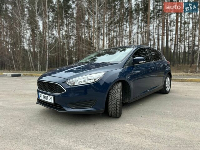 Синій Форд Фокус, об'ємом двигуна 1 л та пробігом 119 тис. км за 7100 $, фото 1 на Automoto.ua