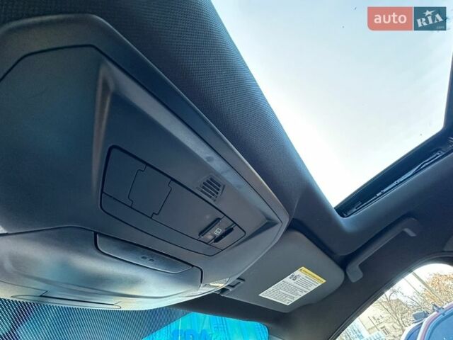 Синій Форд Фокус, об'ємом двигуна 2 л та пробігом 180 тис. км за 9500 $, фото 50 на Automoto.ua