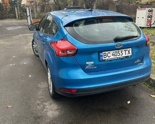 Синій Форд Фокус, об'ємом двигуна 2 л та пробігом 215 тис. км за 8000 $, фото 2 на Automoto.ua
