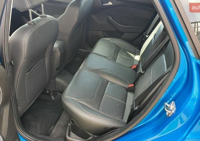 Синій Форд Фокус, об'ємом двигуна 2 л та пробігом 265 тис. км за 8500 $, фото 12 на Automoto.ua