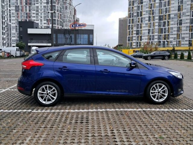 Форд Фокус 2015 в Киеве на Automoto.ua Синий Форд Фокус, объемом двигателя 1 л и пробегом 216 тыс. км за 5200 $, фото 7 на Automoto.ua