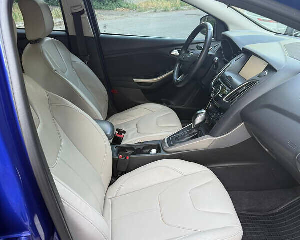 Синий Форд Фокус, объемом двигателя 2 л и пробегом 208 тыс. км за 9100 $, фото 9 на Automoto.ua