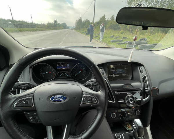 Синий Форд Фокус, объемом двигателя 2 л и пробегом 86 тыс. км за 8599 $, фото 21 на Automoto.ua