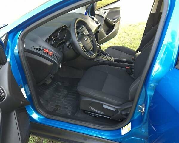 Синий Форд Фокус, объемом двигателя 2 л и пробегом 179 тыс. км за 9400 $, фото 2 на Automoto.ua
