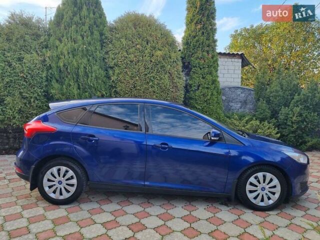 Синий Форд Фокус, объемом двигателя 1 л и пробегом 224 тыс. км за 5950 $, фото 6 на Automoto.ua