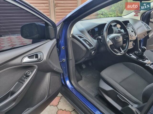 Синій Форд Фокус, об'ємом двигуна 1 л та пробігом 224 тис. км за 6700 $, фото 8 на Automoto.ua