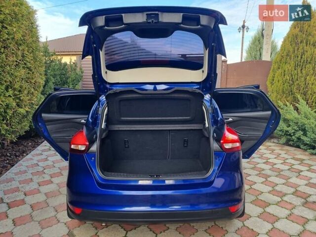 Синій Форд Фокус, об'ємом двигуна 1 л та пробігом 224 тис. км за 6700 $, фото 18 на Automoto.ua