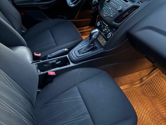 Форд Фокус 2016 в Харькове на Automoto.ua Синий Форд Фокус, объемом двигателя 2 л и пробегом 90 тыс. км за 8000 $, фото 6 на Automoto.ua