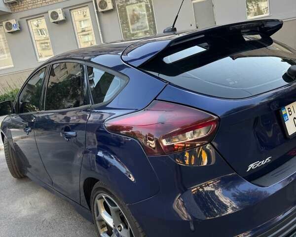 Синий Форд Фокус, объемом двигателя 2 л и пробегом 91 тыс. км за 13000 $, фото 2 на Automoto.ua
