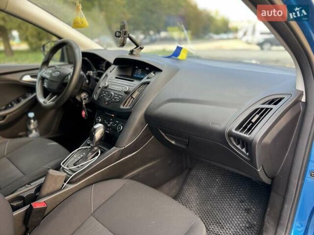 Синій Форд Фокус, об'ємом двигуна 2 л та пробігом 101 тис. км за 7450 $, фото 10 на Automoto.ua