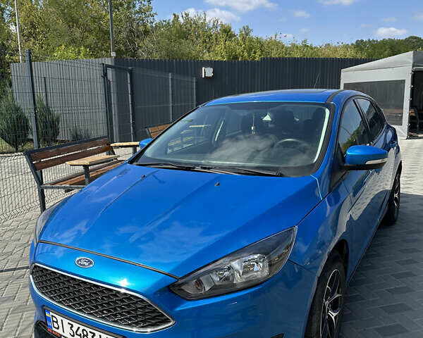 Синій Форд Фокус, об'ємом двигуна 1 л та пробігом 108 тис. км за 7500 $, фото 2 на Automoto.ua