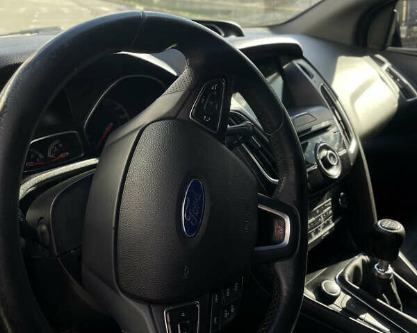 Синій Форд Фокус, об'ємом двигуна 2 л та пробігом 155 тис. км за 10500 $, фото 22 на Automoto.ua
