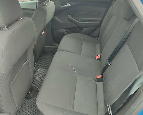 Синій Форд Фокус, об'ємом двигуна 2 л та пробігом 170 тис. км за 8500 $, фото 15 на Automoto.ua