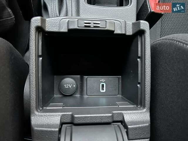 Синий Форд Фокус, объемом двигателя 1 л и пробегом 66 тыс. км за 11773 $, фото 33 на Automoto.ua