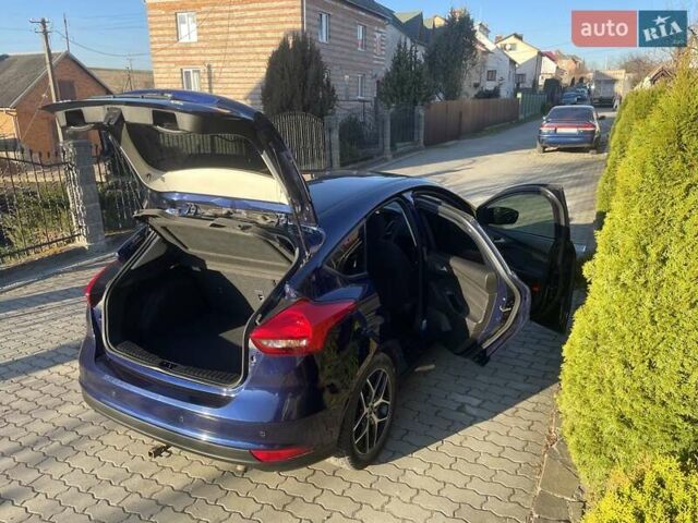 Форд Фокус 2016 в Львове на Automoto.ua Синий Форд Фокус, объемом двигателя 2 л и пробегом 114 тыс. км за 8500 $, фото 10 на Automoto.ua