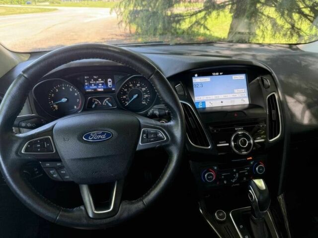 Синий Форд Фокус, объемом двигателя 2 л и пробегом 129 тыс. км за 5000 $, фото 9 на Automoto.ua