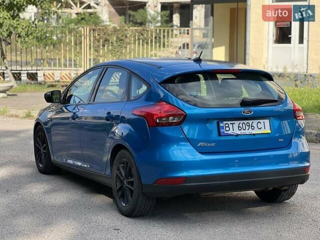 Синій Форд Фокус, об'ємом двигуна 2 л та пробігом 101 тис. км за 7450 $, фото 6 на Automoto.ua