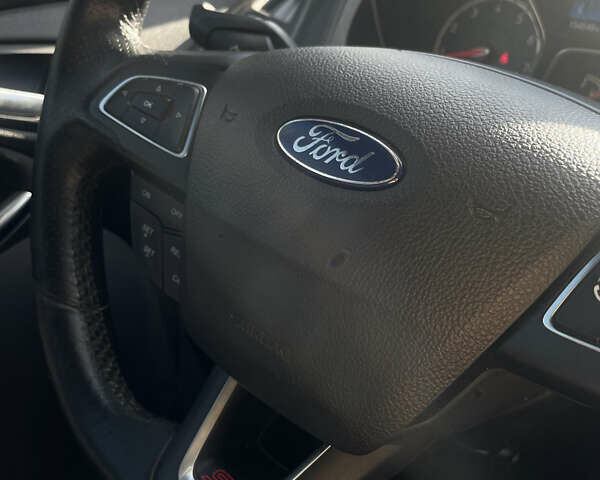 Синий Форд Фокус, объемом двигателя 2 л и пробегом 154 тыс. км за 11500 $, фото 27 на Automoto.ua