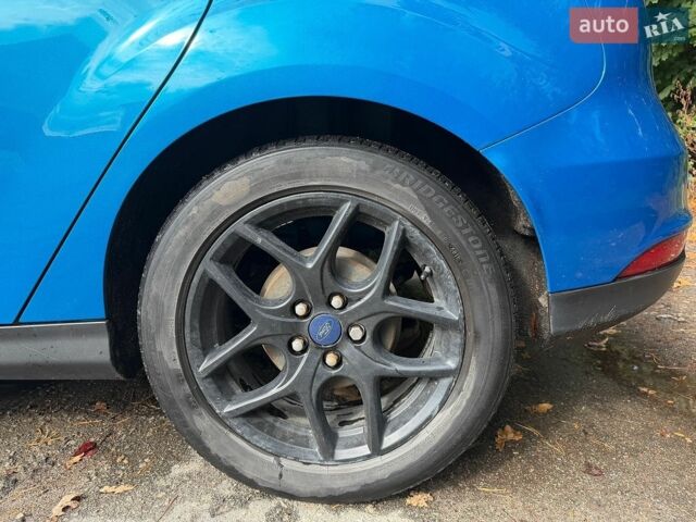 Синий Форд Фокус, объемом двигателя 2 л и пробегом 91 тыс. км за 7400 $, фото 10 на Automoto.ua