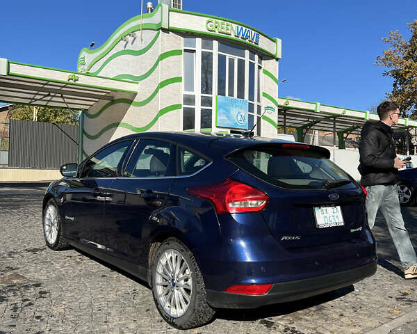 Форд Фокус 2016 в Хмельницком на Automoto.ua Синий Форд Фокус, объемом двигателя 0 л и пробегом 151 тыс. км за 7150 $, фото 6 на Automoto.ua