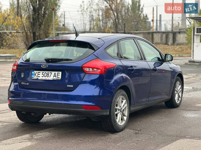 Синий Форд Фокус, объемом двигателя 1 л и пробегом 109 тыс. км за 8600 $, фото 6 на Automoto.ua