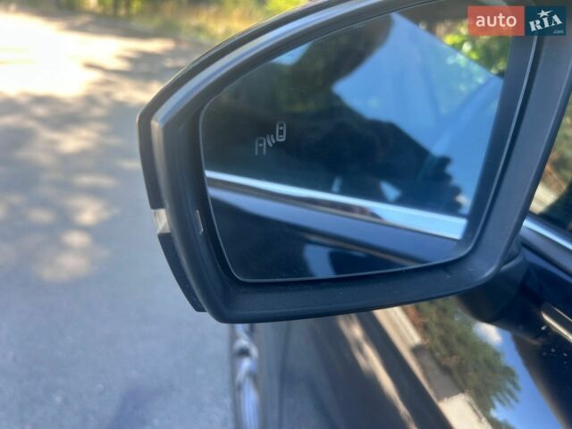 Синій Форд Фокус, об'ємом двигуна 2 л та пробігом 91 тис. км за 7400 $, фото 31 на Automoto.ua