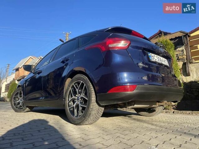 Форд Фокус 2016 в Львове на Automoto.ua Синий Форд Фокус, объемом двигателя 2 л и пробегом 114 тыс. км за 8500 $, фото 5 на Automoto.ua