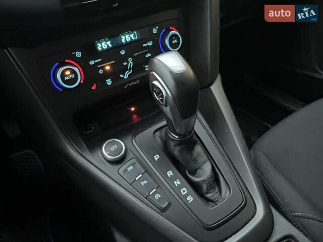 Синий Форд Фокус, объемом двигателя 1 л и пробегом 66 тыс. км за 11773 $, фото 28 на Automoto.ua