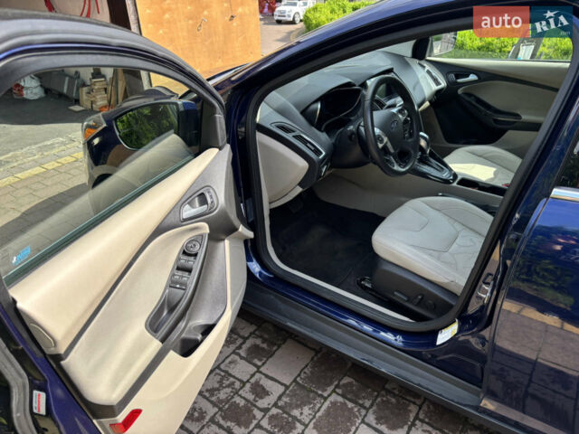 Синий Форд Фокус, объемом двигателя 0 л и пробегом 155 тыс. км за 9200 $, фото 8 на Automoto.ua