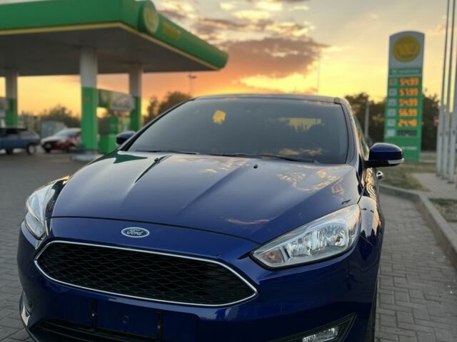 Синий Форд Фокус, объемом двигателя 1 л и пробегом 106 тыс. км за 8900 $, фото 4 на Automoto.ua