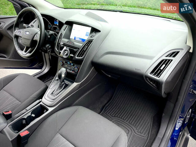 Синий Форд Фокус, объемом двигателя 2 л и пробегом 57 тыс. км за 11200 $, фото 44 на Automoto.ua