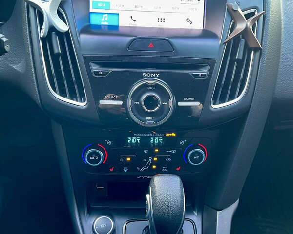 Синий Форд Фокус, объемом двигателя 2 л и пробегом 163 тыс. км за 8700 $, фото 10 на Automoto.ua