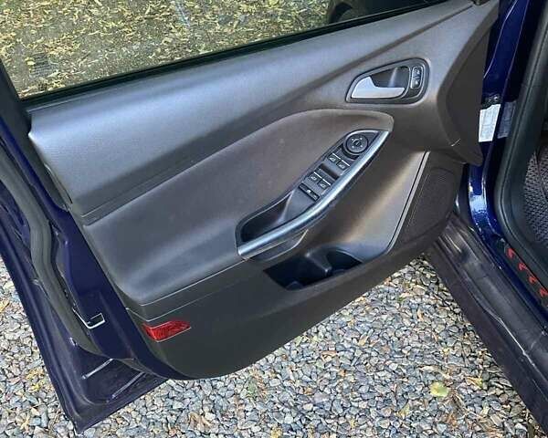 Синий Форд Фокус, объемом двигателя 2 л и пробегом 72 тыс. км за 12500 $, фото 17 на Automoto.ua