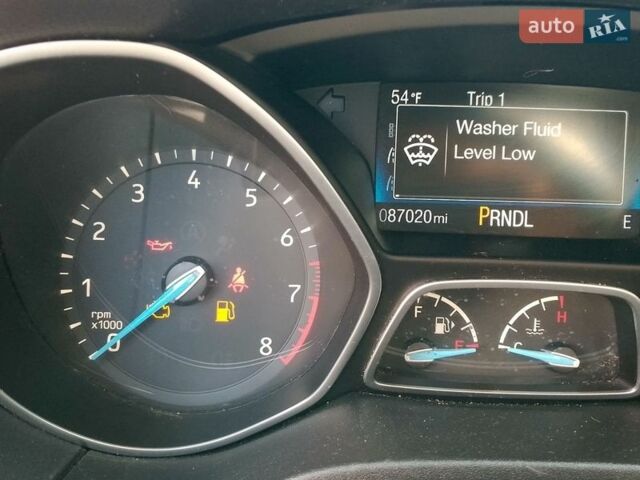 Синій Форд Фокус, об'ємом двигуна 2 л та пробігом 142 тис. км за 7700 $, фото 2 на Automoto.ua