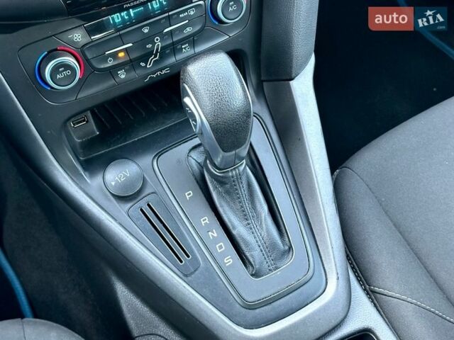 Синий Форд Фокус, объемом двигателя 2 л и пробегом 144 тыс. км за 8900 $, фото 29 на Automoto.ua