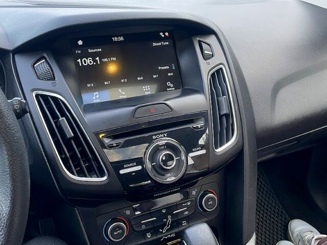 Синий Форд Фокус, объемом двигателя 2 л и пробегом 134 тыс. км за 9800 $, фото 7 на Automoto.ua